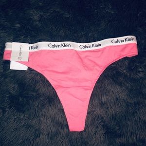 Calvin Klein Thong size L